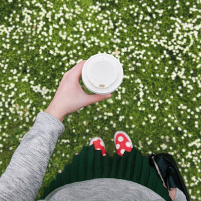 Paper Coffee Cups & Lids: The Secret To No More Spills